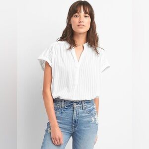 Gap Split Neck Stripe Top